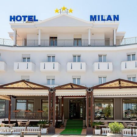 Hotel Milan Rosolina Mare Zewnętrze zdjęcie