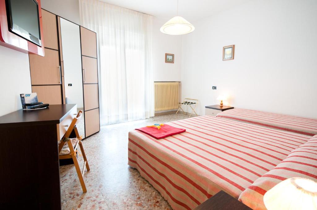 Hotel Milan Rosolina Mare Pokój zdjęcie